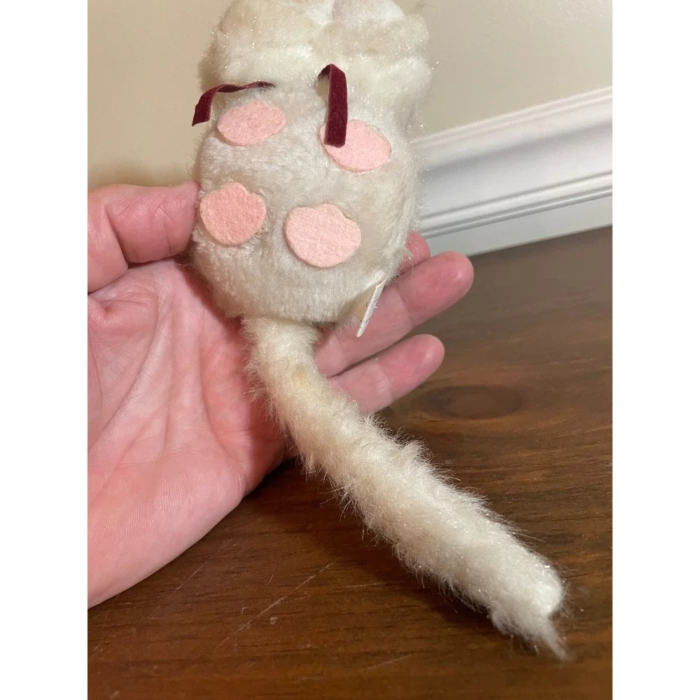 Vintage 1980 Russ Berrie White Plush Cat Beanbag Long Tail Pink Paws Toy 1886